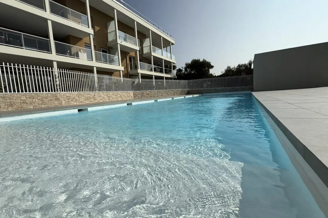 Modern Studio - Terrace - Swimming pool