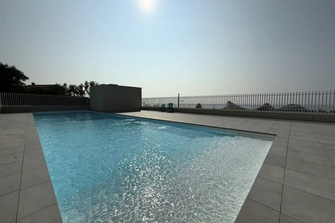 Modern Studio - Terrace - Swimming pool
