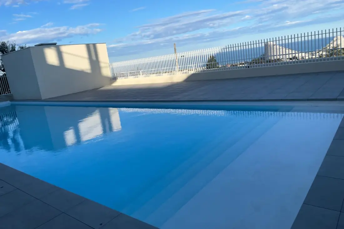 Modern Studio - Terrace - Swimming pool