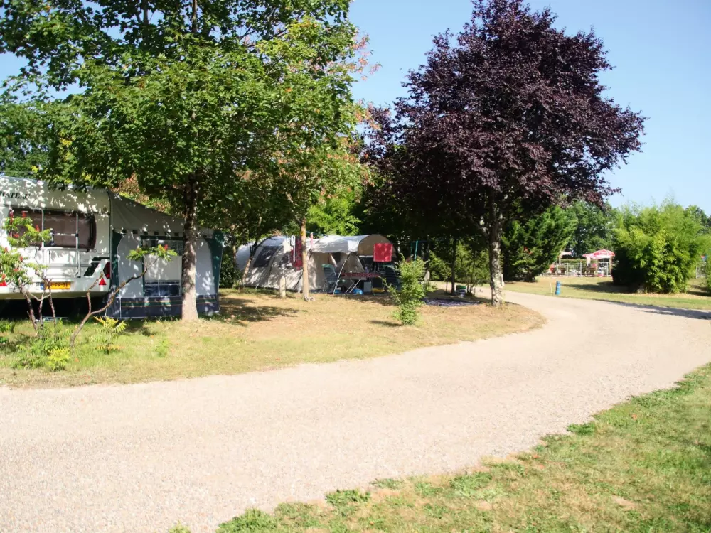 Campingplatz FONTAINE DU ROC 3 Sterne★★★