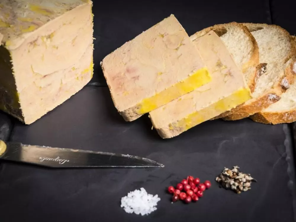 Campingplatz FONTAINE DU ROC 3 Sterne★★★