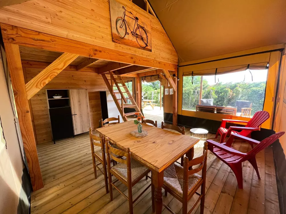 Campingplatz FONTAINE DU ROC 3 Sterne★★★