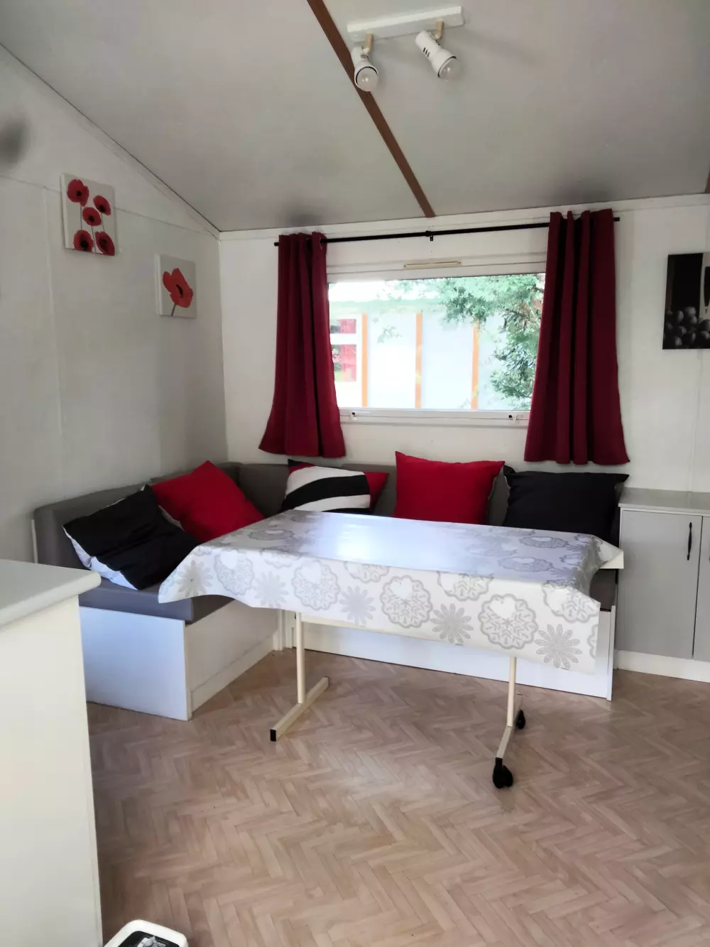 Campingplatz FONTAINE DU ROC 3 Sterne★★★