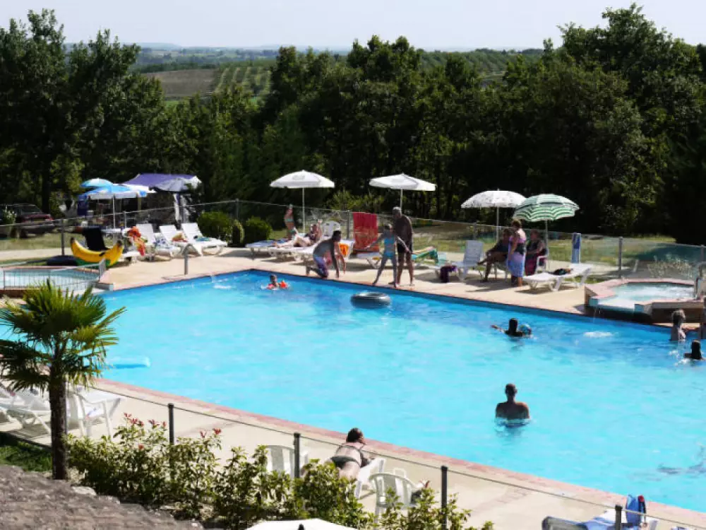 Campingplatz FONTAINE DU ROC 3 Sterne★★★