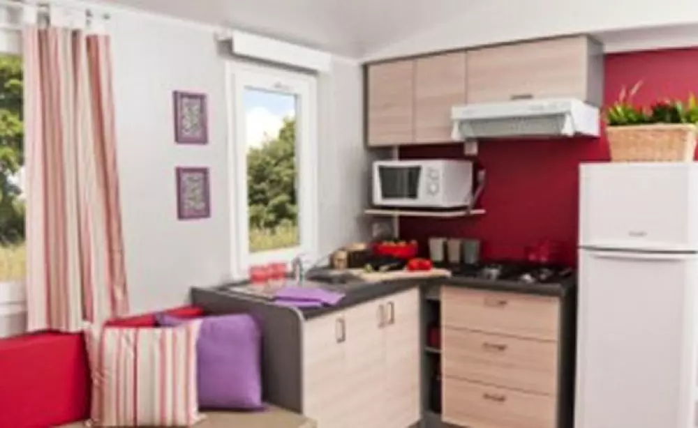 Campingplatz FONTAINE DU ROC 3 Sterne★★★