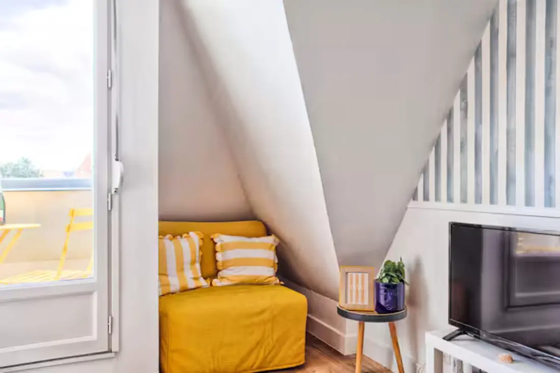 Charming Studio with Balcony in Villers-sur-mer