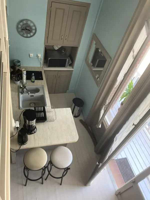 Studio with Mezzanine in Villa Du 19eme, Parkolás