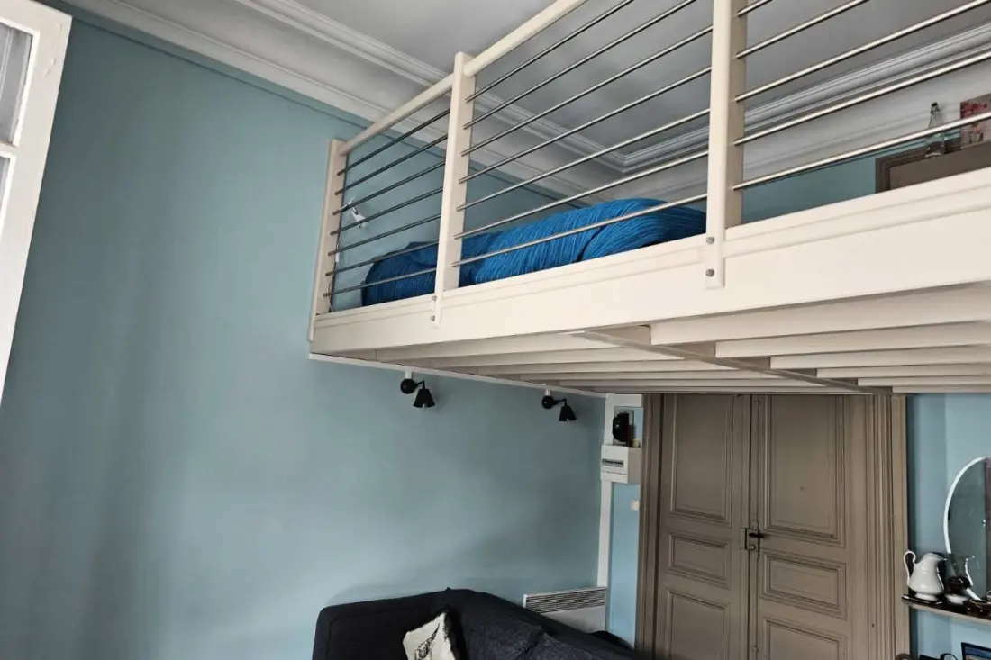 Studio with Mezzanine in Villa Du 19eme, Parkolás