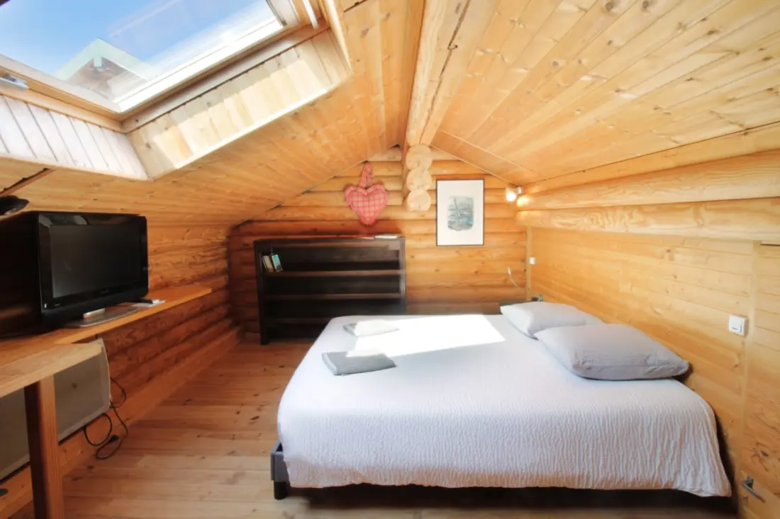 Csodálatos Chalet medencével és nézettel