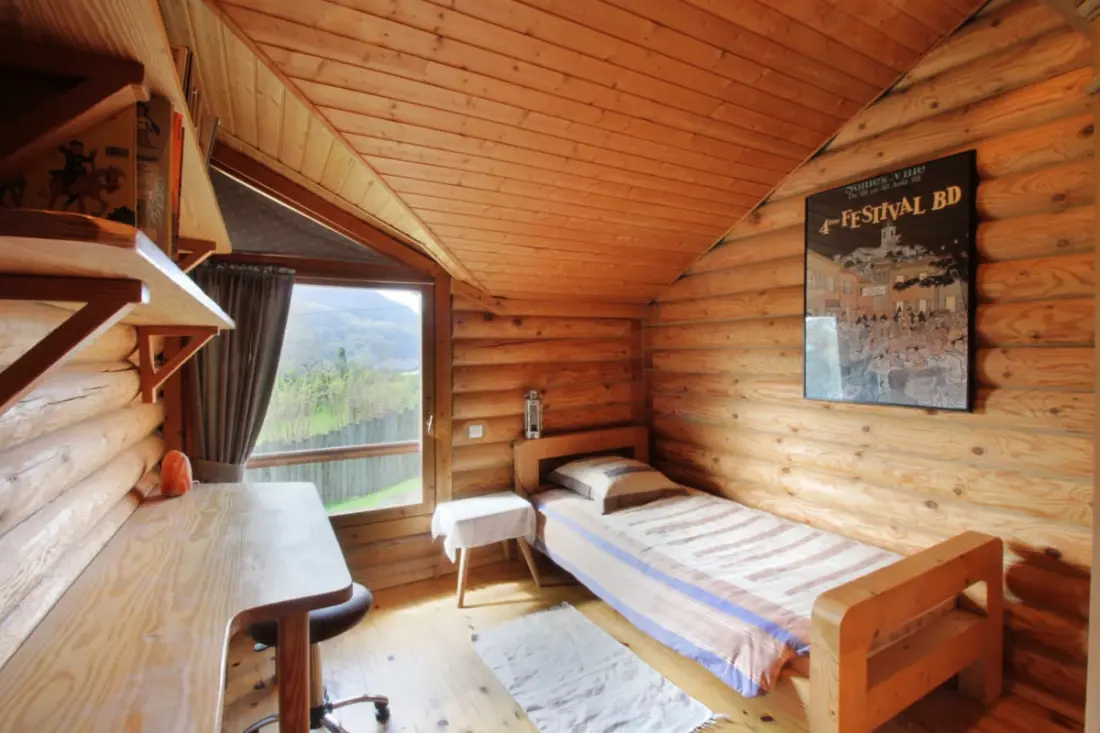 Csodálatos Chalet medencével és nézettel
