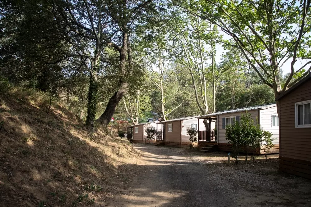 Camping Les Rives Du Lac De Vinca 3 Stjerner★★★