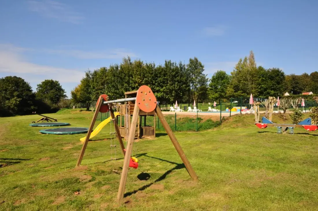 Camping La Colline 4 Stars★★★★