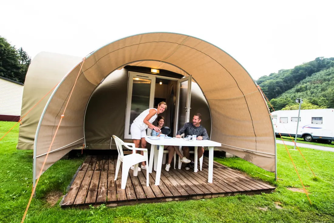 Camping La Colline 4 Stars★★★★