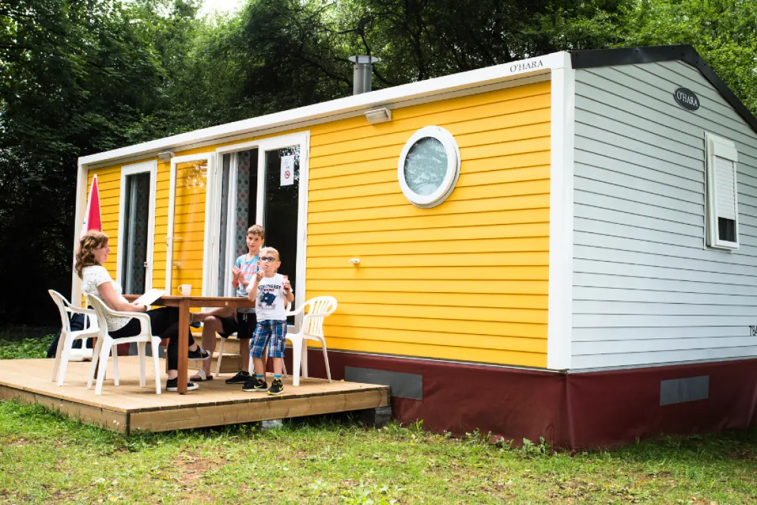 Camping La Colline 4 Stars★★★★