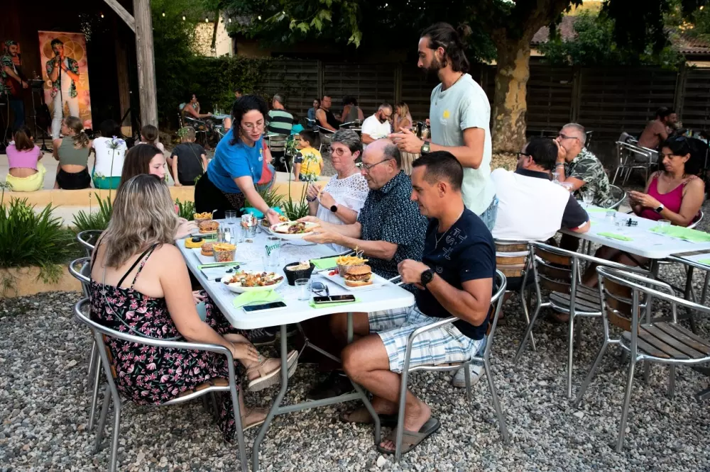 Flower Camping La Sagne 3 Sterne★★★