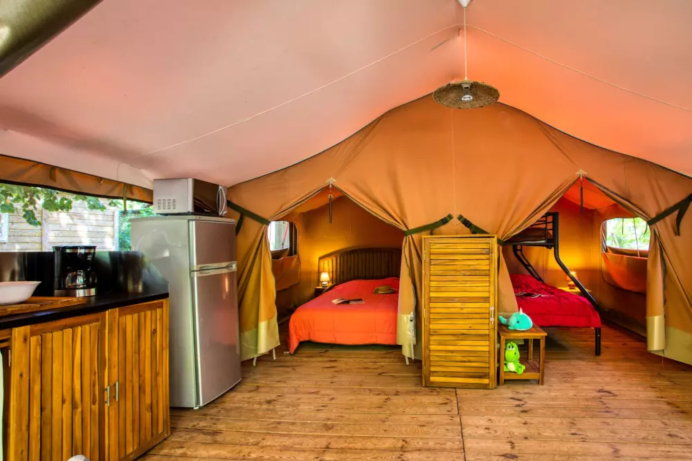 Flower Camping La Sagne 3 Sterne★★★