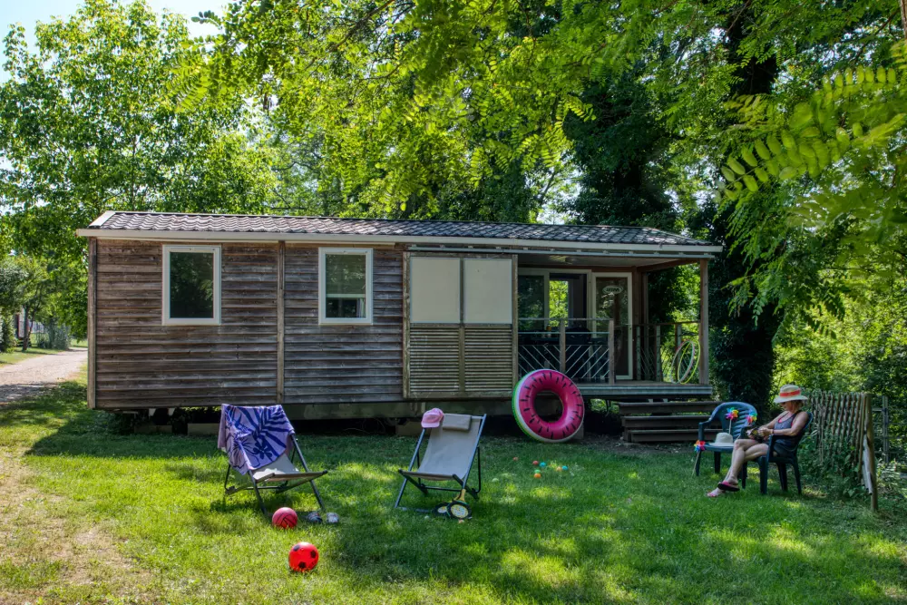 Flower Camping La Sagne 3 Sterne★★★