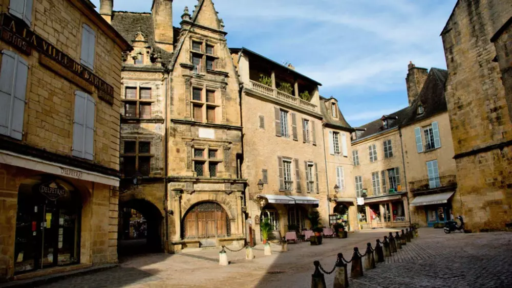 Flower Camping La Sagne 3 Sterne★★★