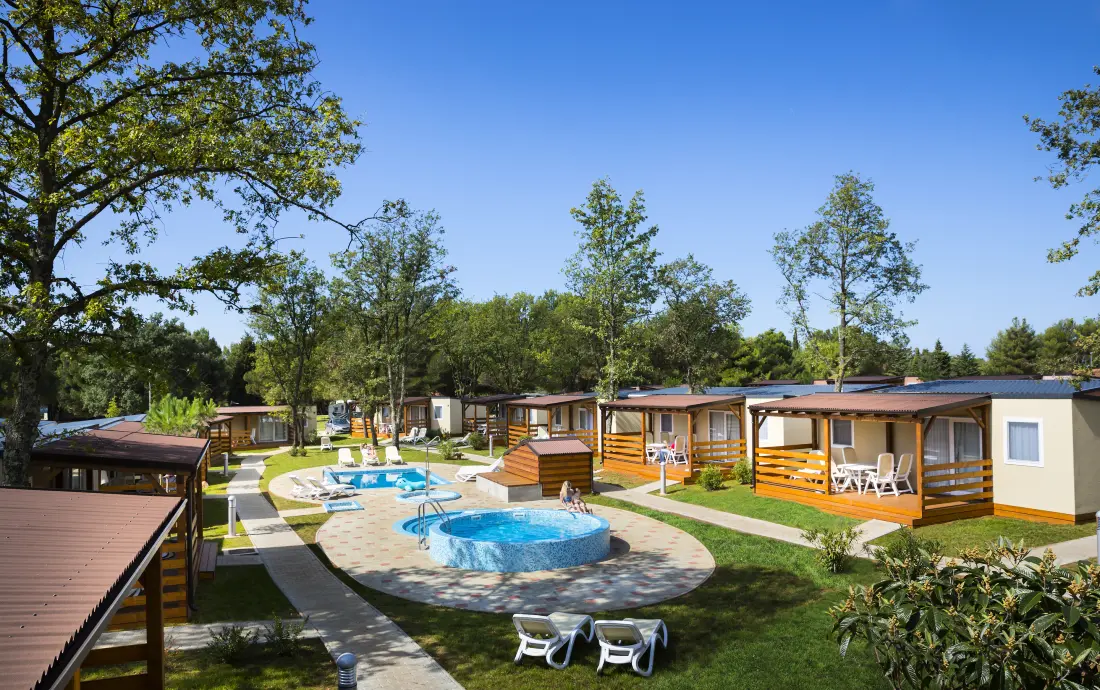 Camping Valkanela 4 Estrellas★★★★