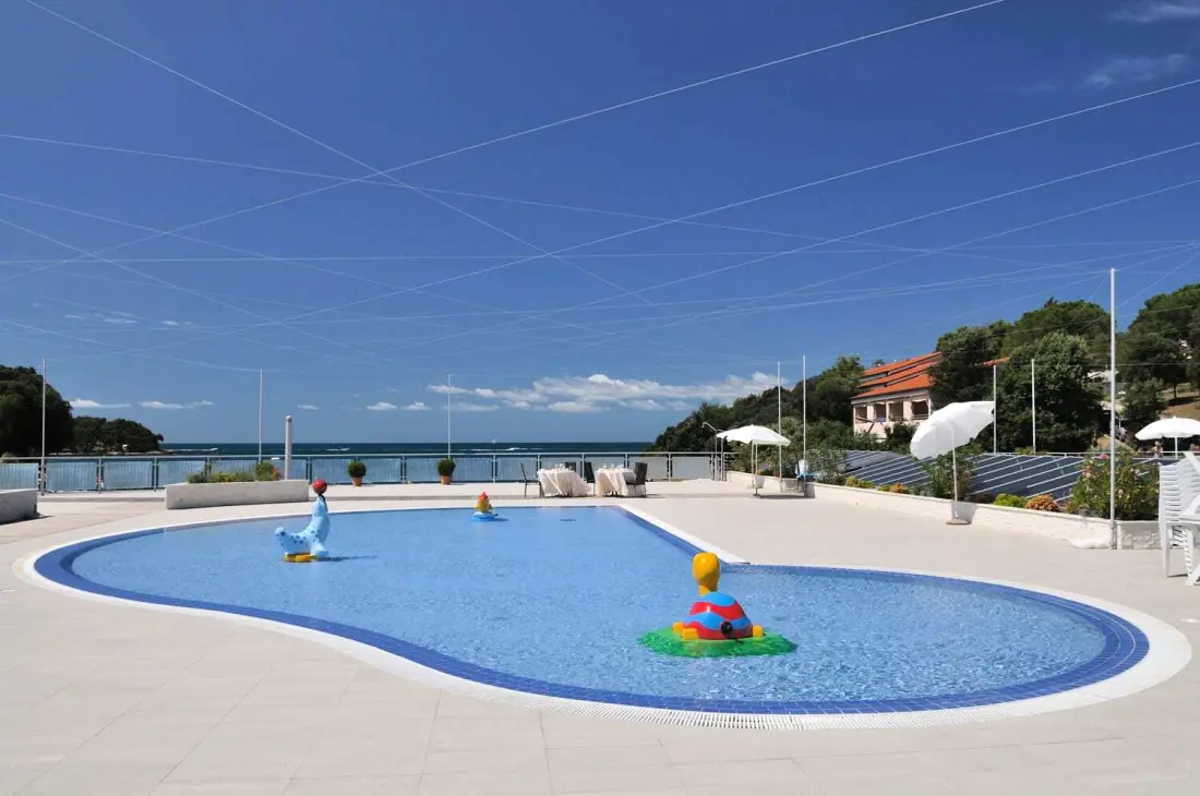 Petalon Resort4 Stars★★★★