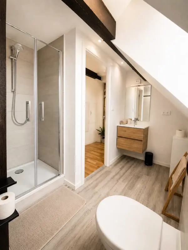 Appartement Avec Balcon Et Parking à Wiwersheim