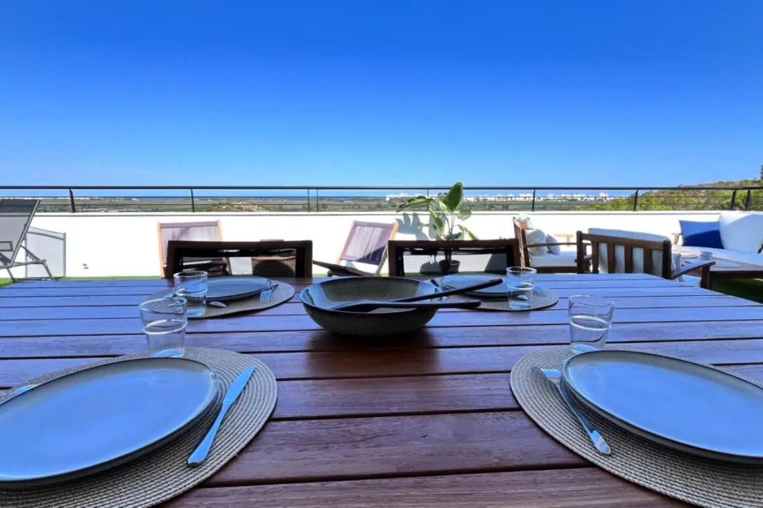 Superb Penthouse: Medencek, Szolárium felszerelt, Panoramikus nézet