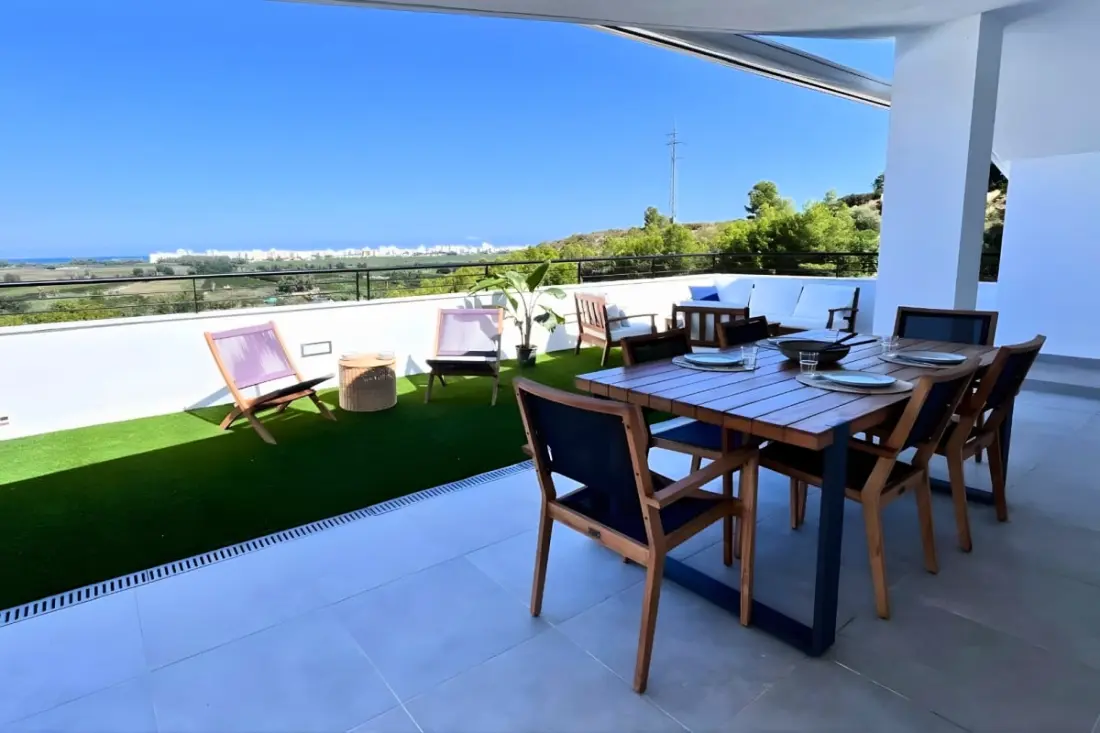 Superb Penthouse: Medencek, Szolárium felszerelt, Panoramikus nézet