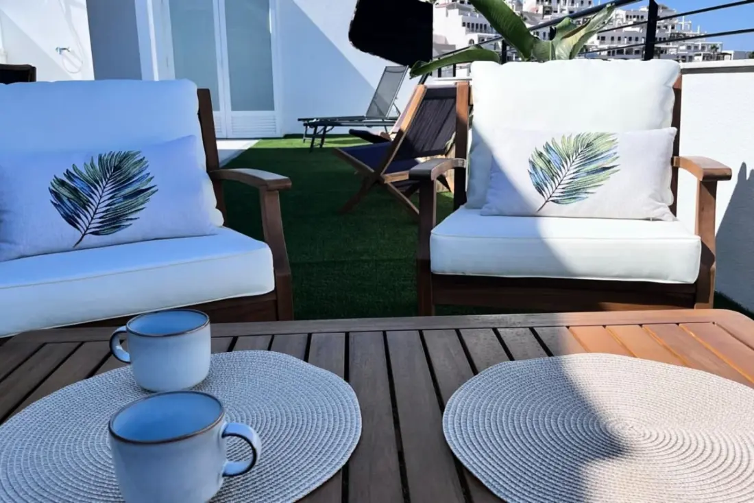 Superb Penthouse: Medencek, Szolárium felszerelt, Panoramikus nézet