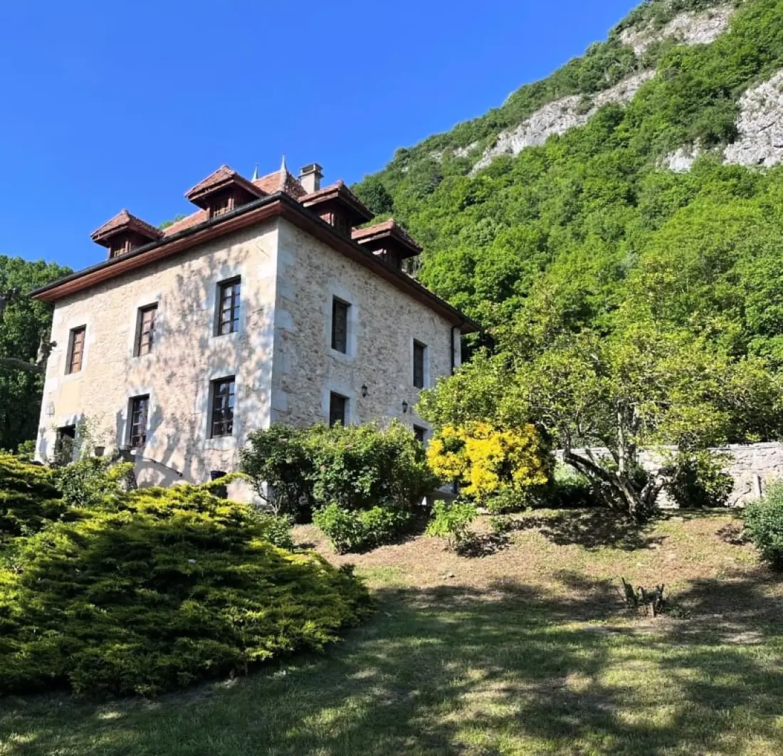 Old Charming House a tó és a rhone között