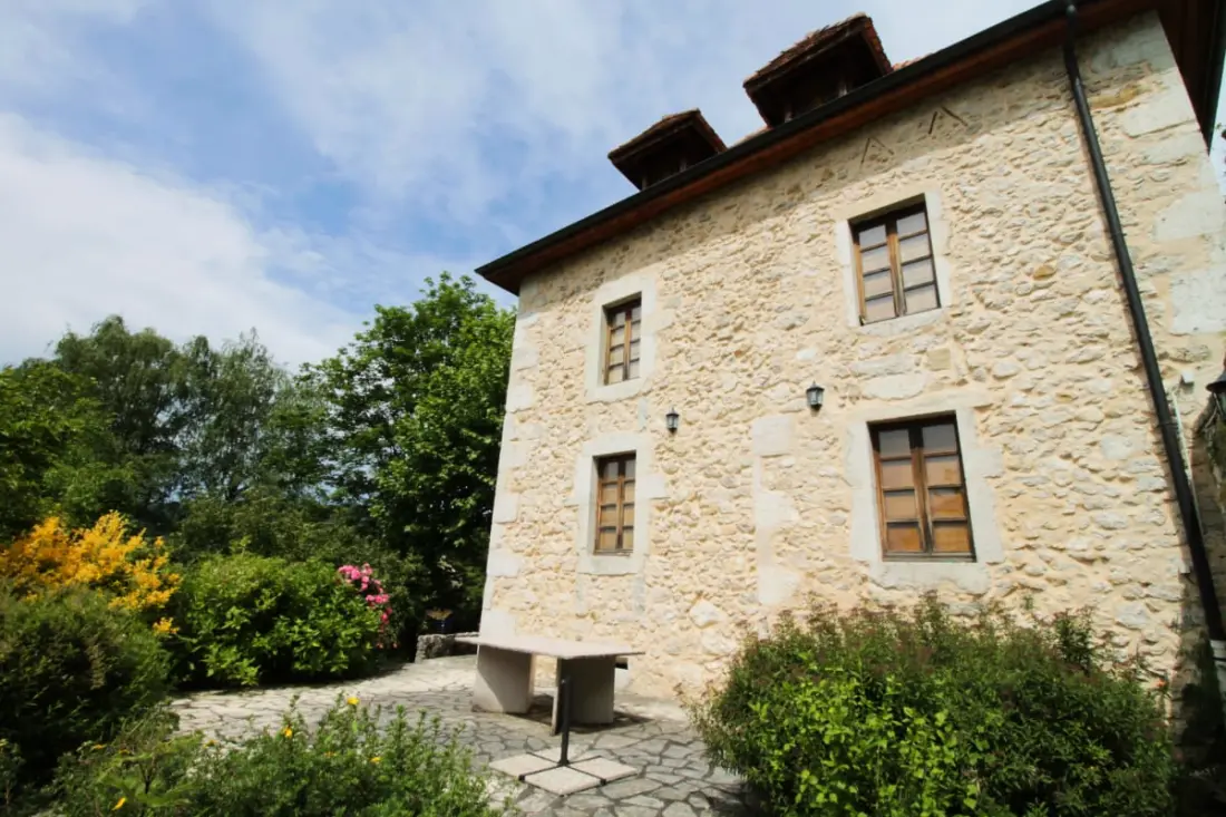 Old Charming House a tó és a rhone között
