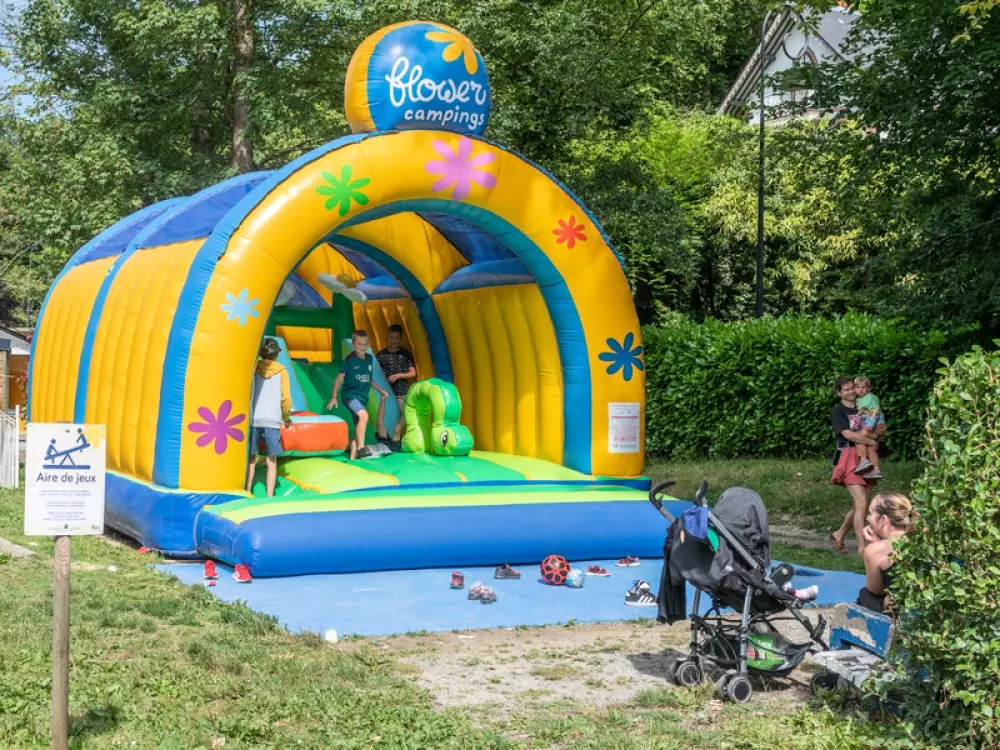 Campingplatz Flower La Chênaie 3 Sterne★★★
