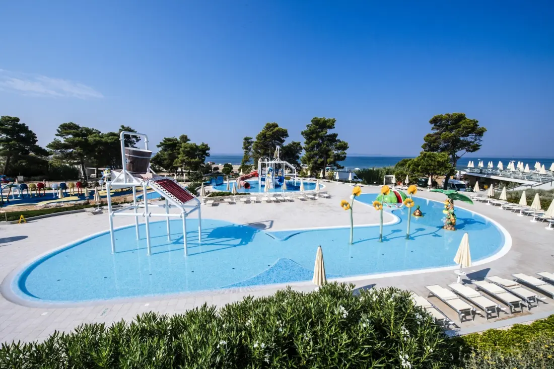 Camping Zaton Holiday Resort4 Sterren★★★★