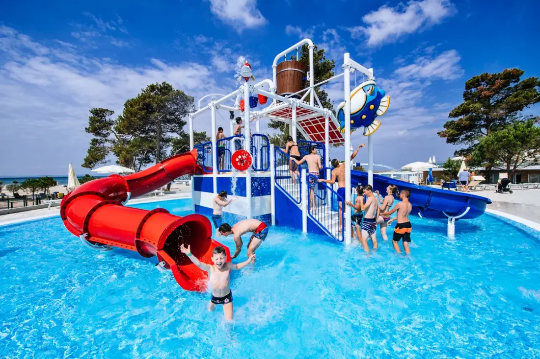 Camping Zaton Holiday Resort4 Sterren★★★★