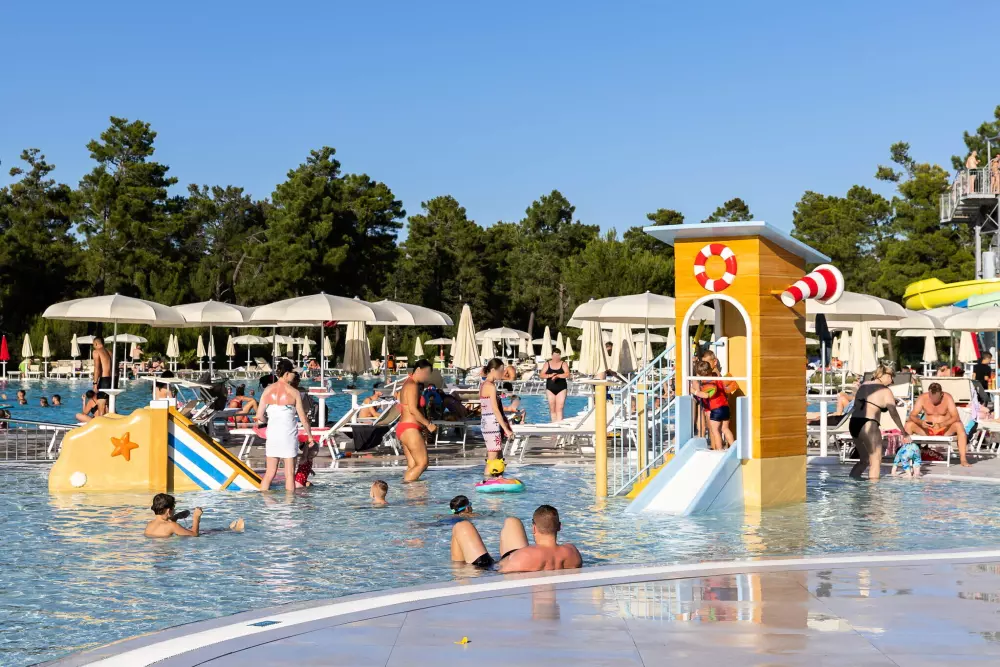 Camping Zaton Holiday Resort