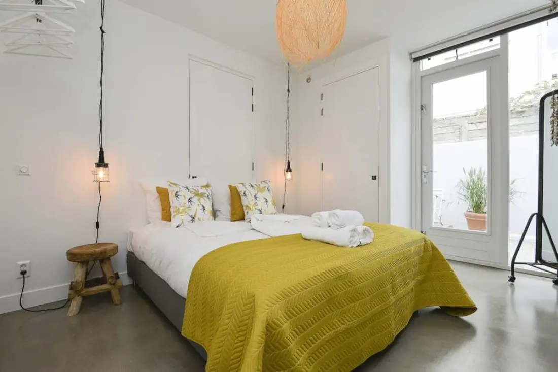 Kövesse a Nap Apartmant