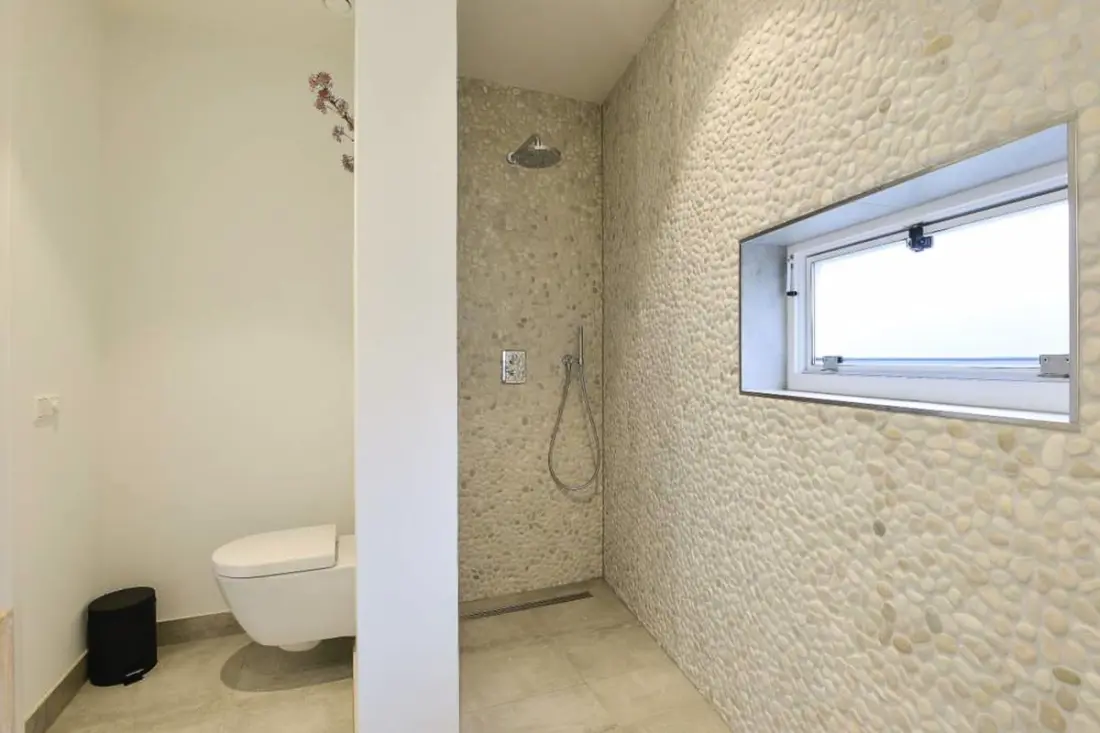 Kövesse a Nap Apartmant
