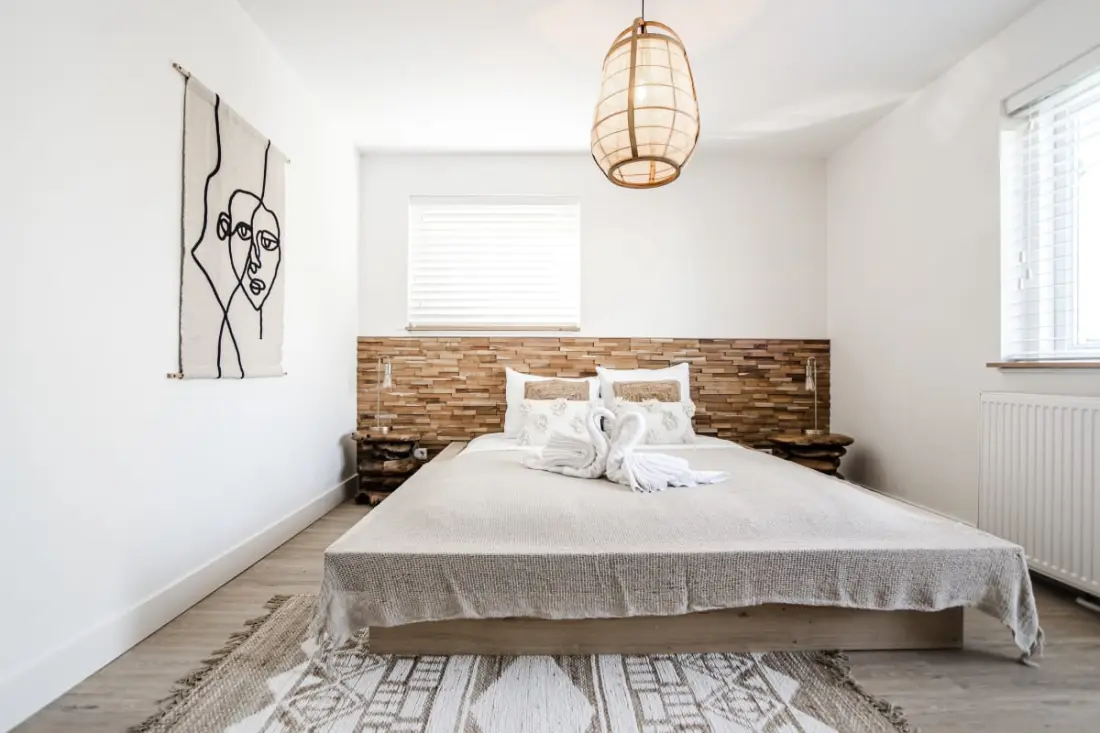 Marleys Beachhouse - Luxury Guest Room Balcony