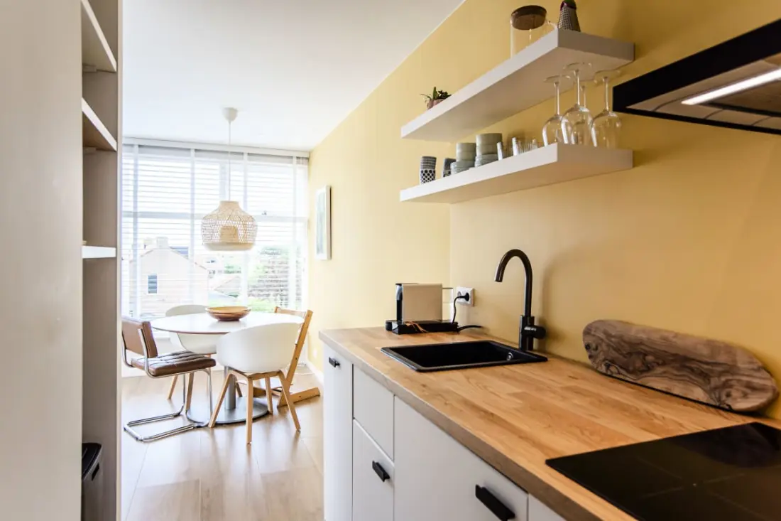 A Shell Apartment 59