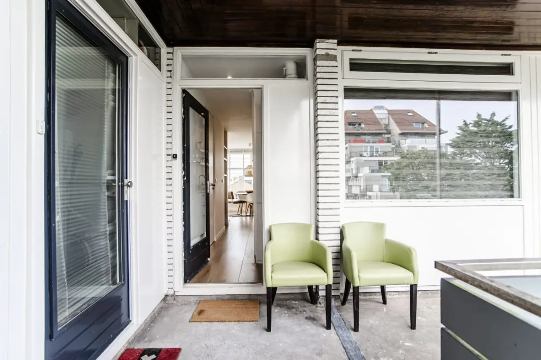A Shell Apartment 59