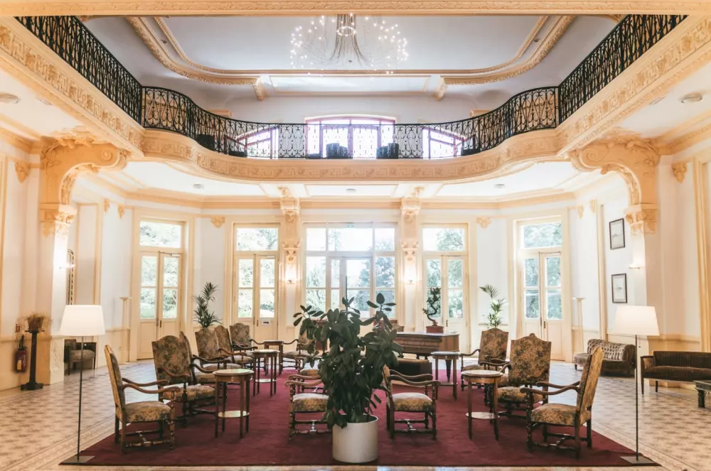 Terres de France - Appart'Hotel le Splendid