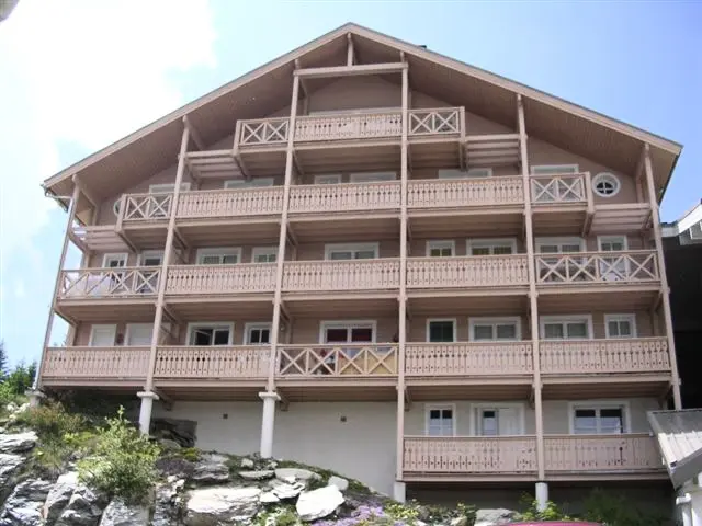 Residence Chateaux De Crans
