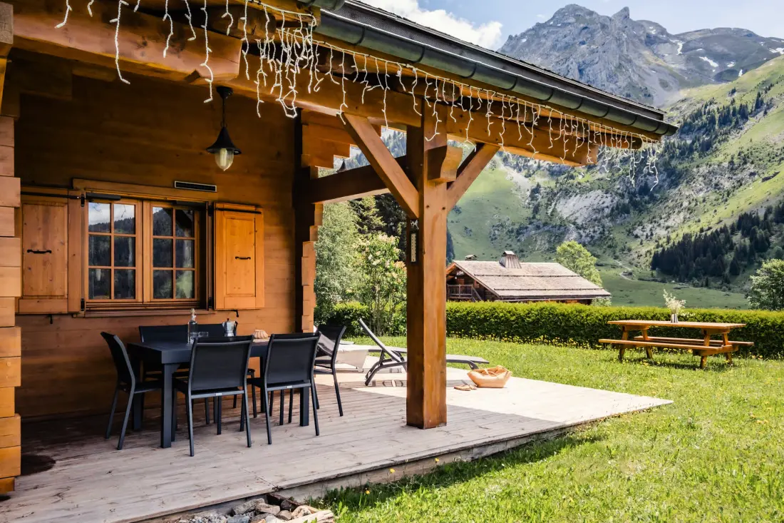Chouan Residence