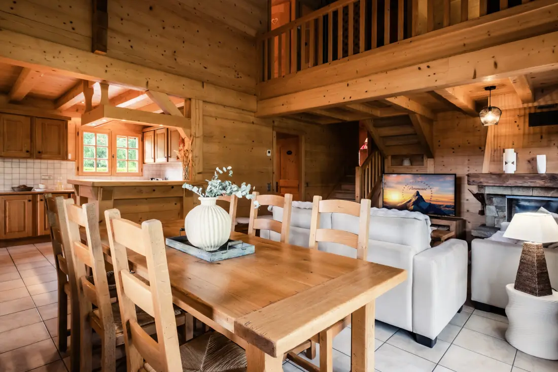 Chouan Residence