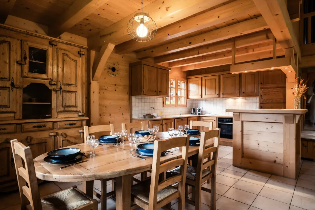Chouan Residence