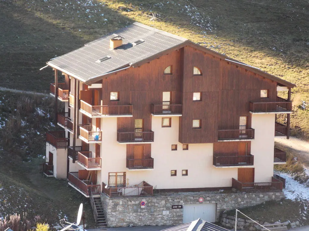 Jövő 1800 Residence