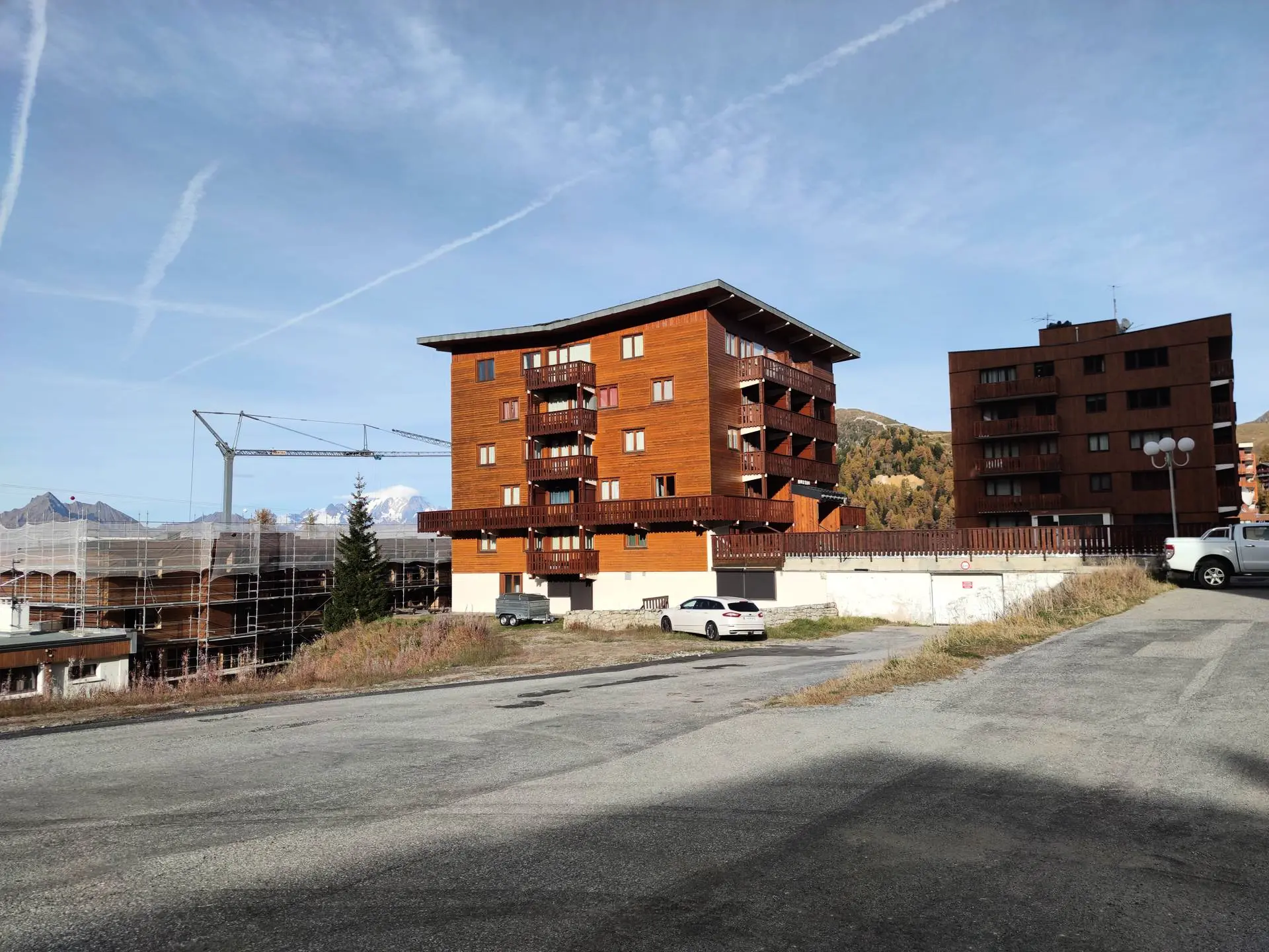 Mustag Residence - 2