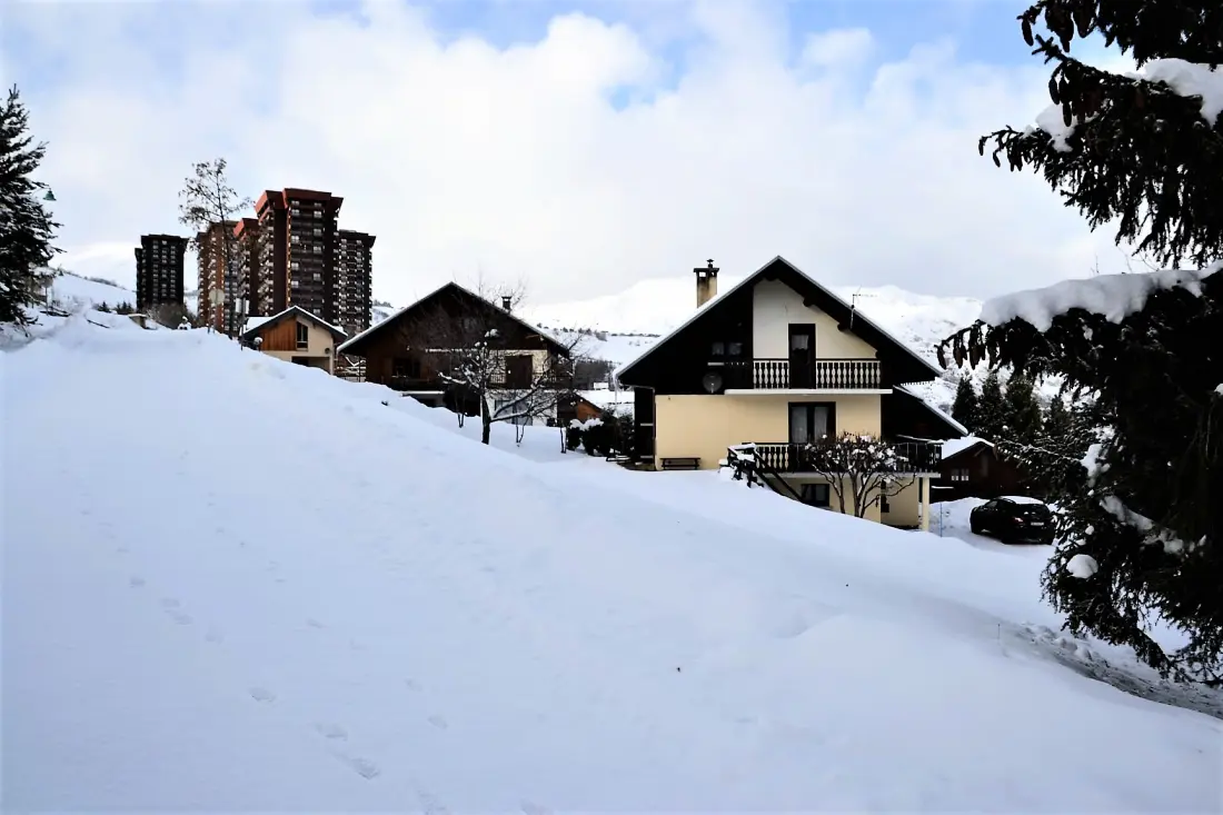 Chalet Genepy