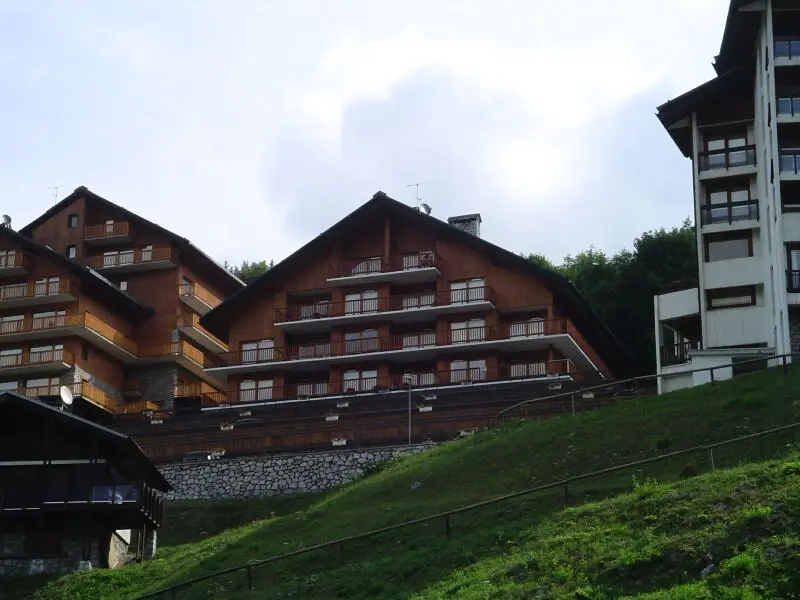 Chanrossa residence