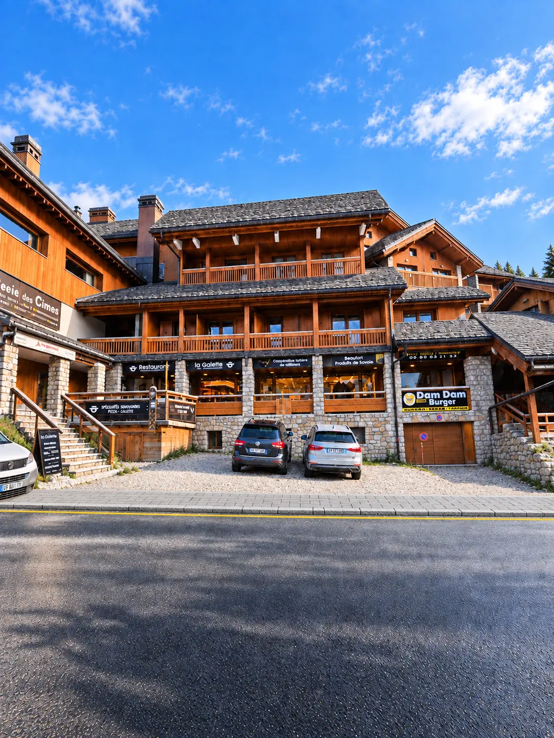 Arrolaz Residence