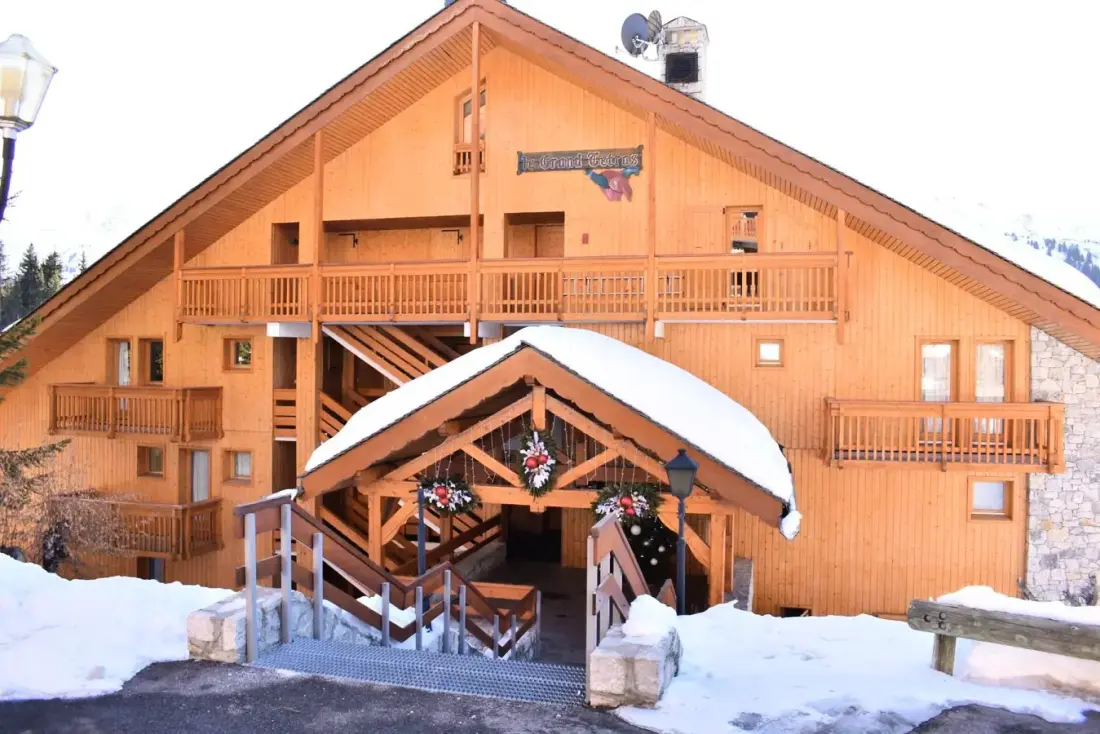 Le Grand Tetras Residence